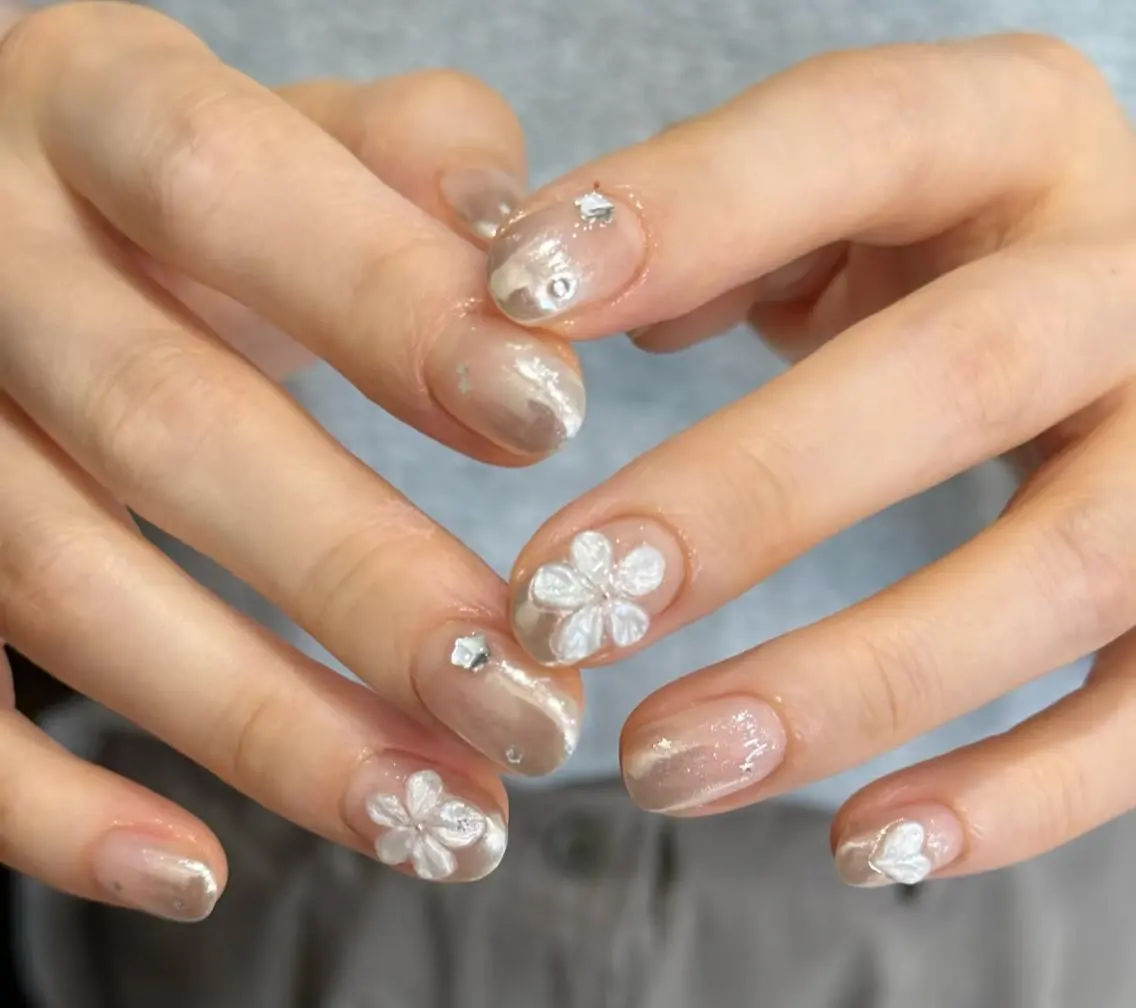 ネイル ハンドネイル エリ🫧 nail池袋東口のネイルデザイン