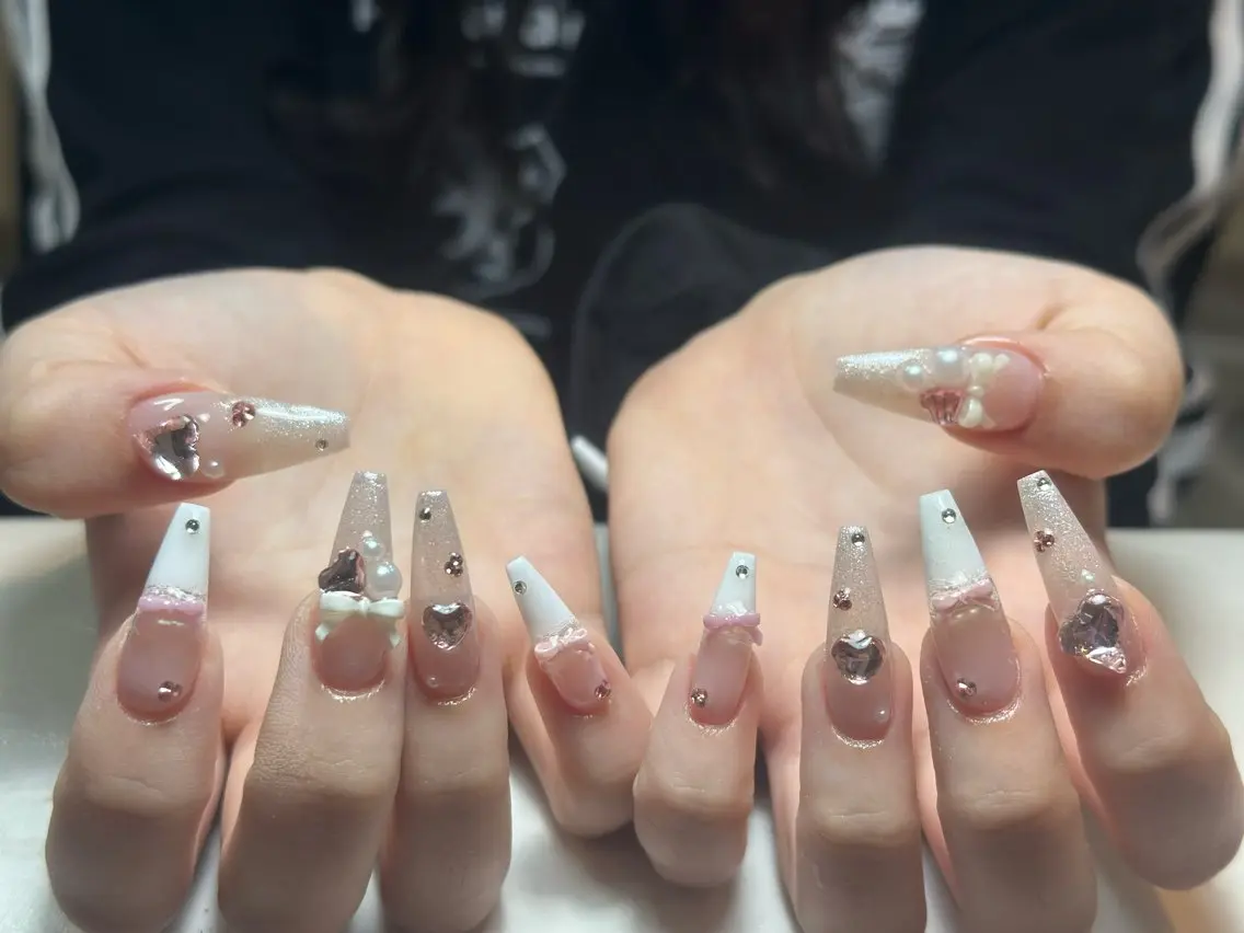 ネイル アートネイル 成人式 ジェルネイル ニュアンスネイル 夏ネイル ハンドネイル Nienail_ Luxeのネイルデザイン