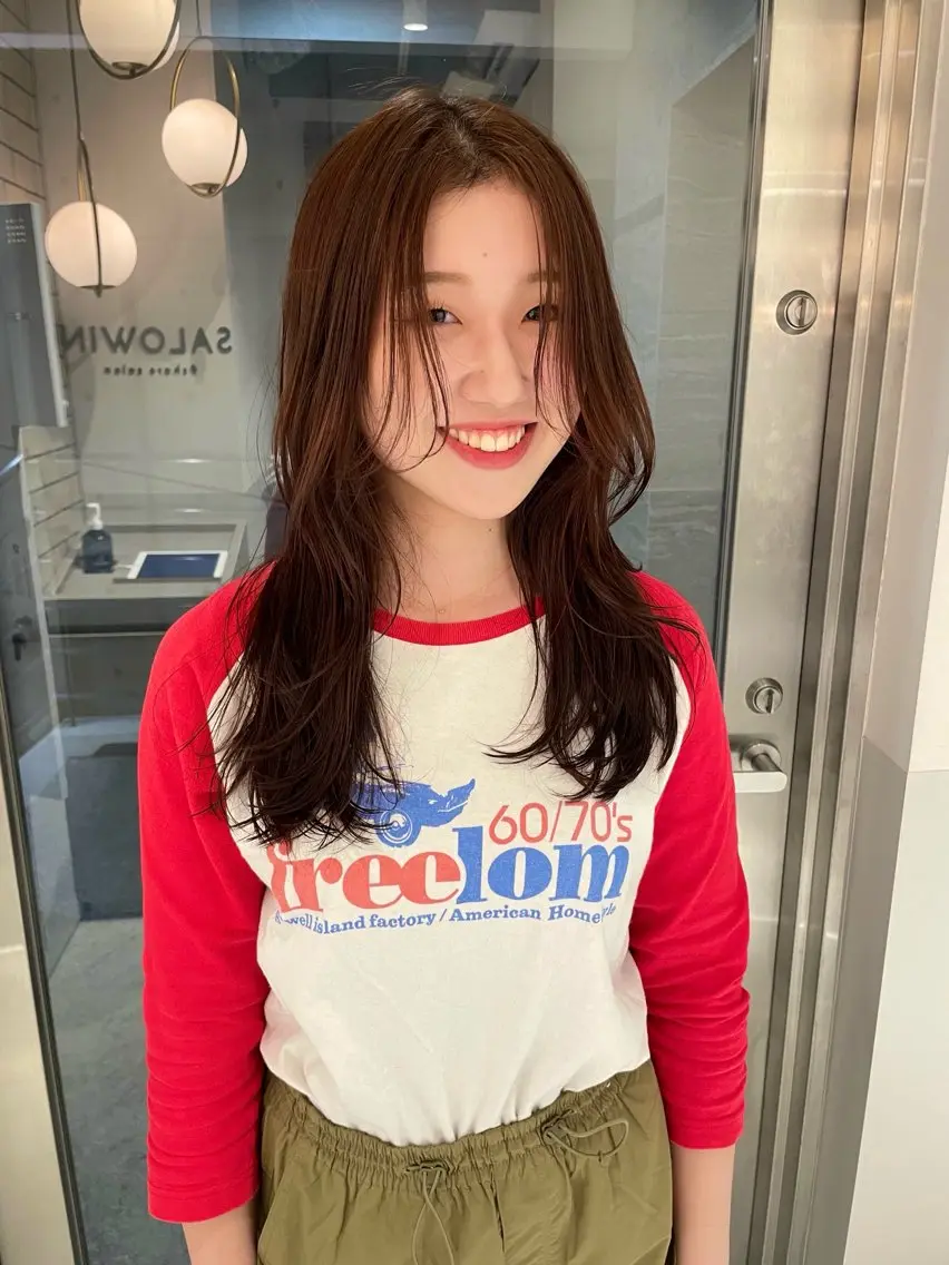 ロング カラー カット ヘアカラー satsuki 暖色・ブラウンカラーのヘアスタイル