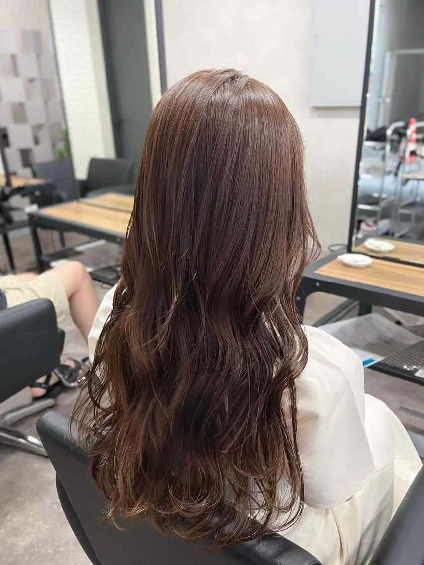 ロング カラー カット ヘアカラー トリートメント 福本 梓のヘアスタイル