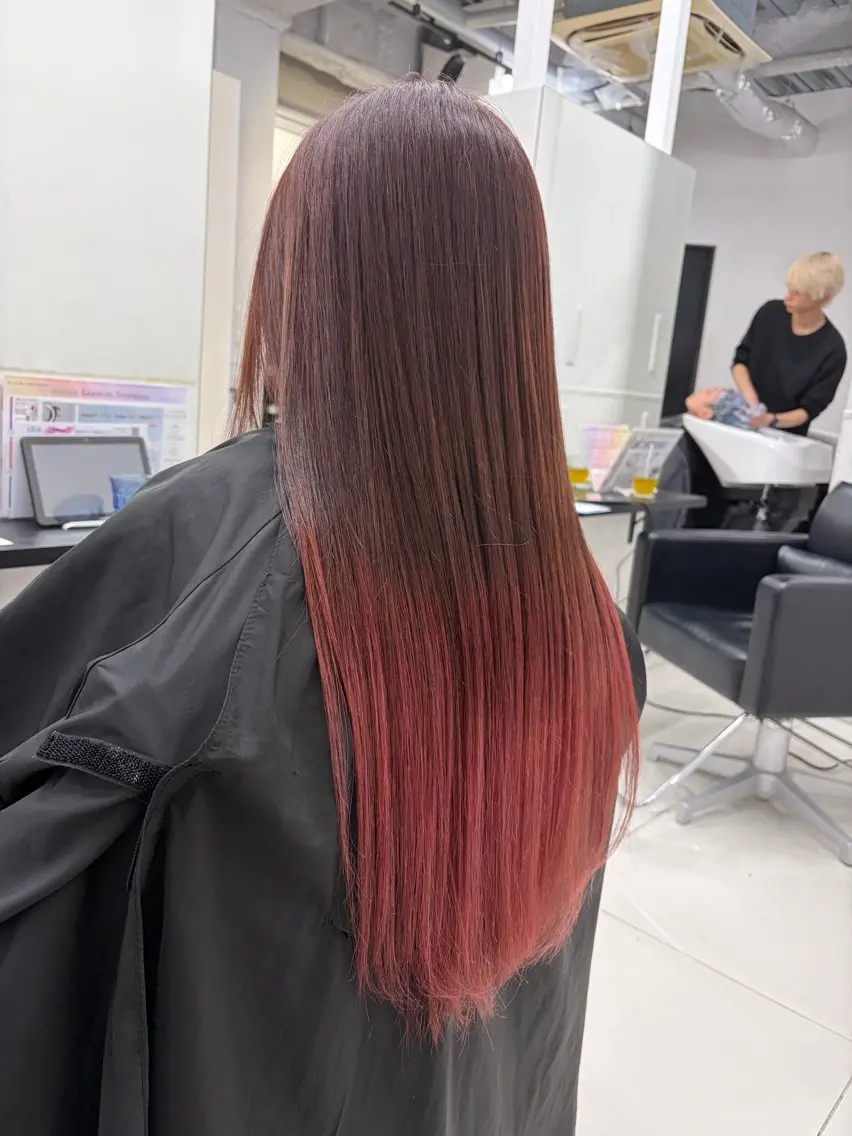 ロング カラー グラデーションカラー ヘアカラー トリートメント ⭐️無料！カット モデル募集⭐️夕貴のヘアスタイル