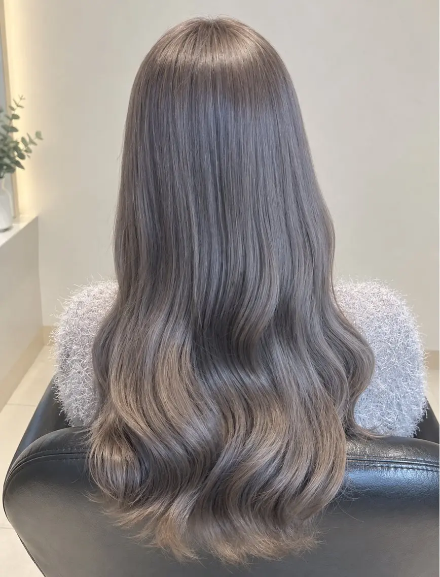 ロング ブリーチカラー/メン ズカットmaiのヘアスタイル