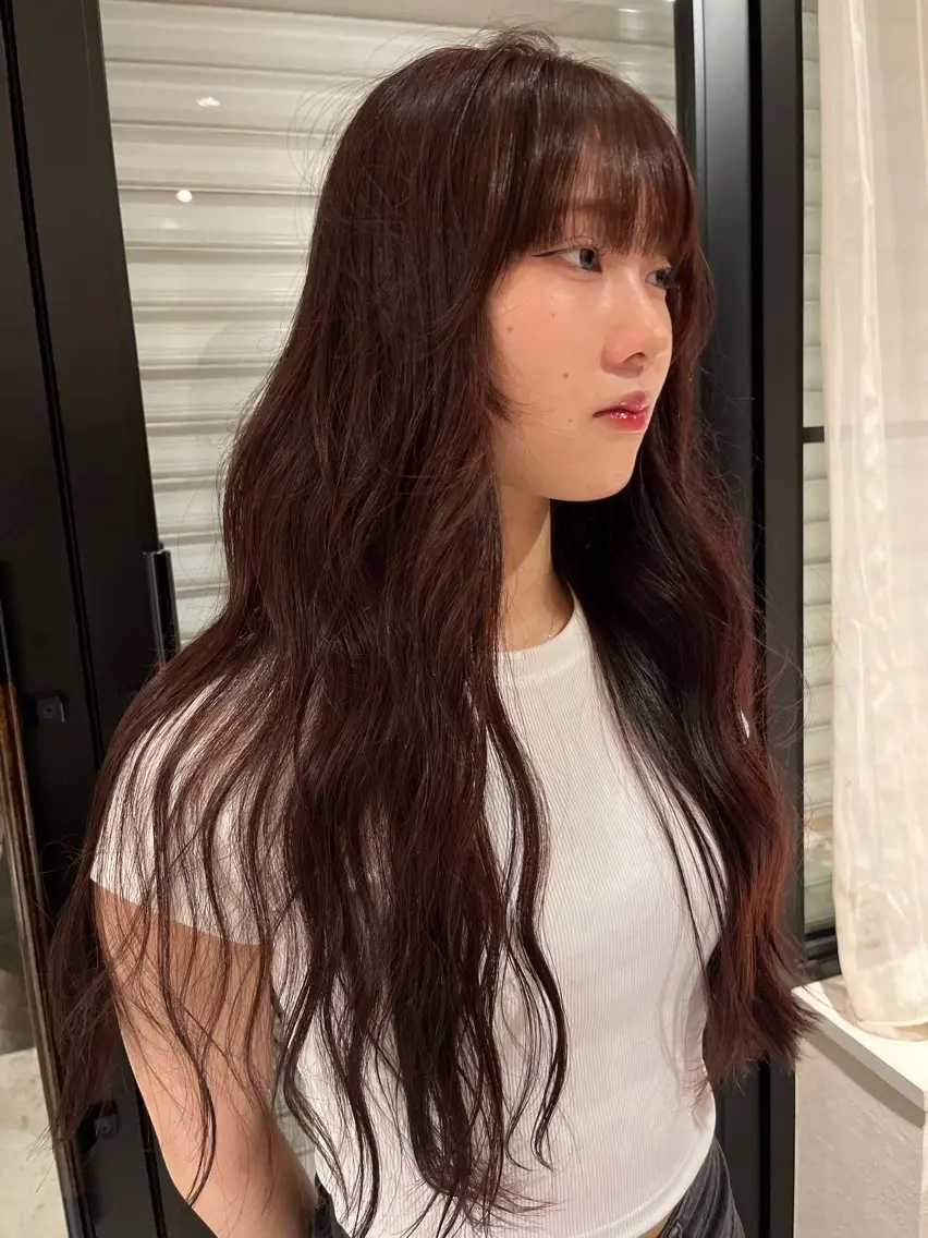 ロング Fleur 西 優希のヘアスタイル