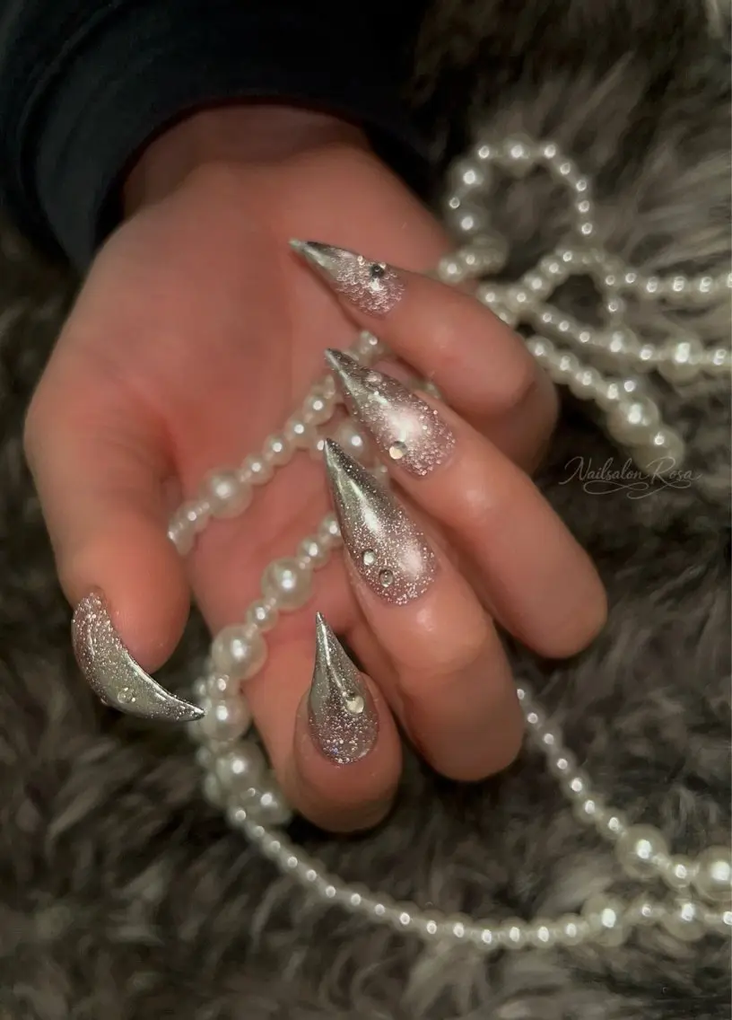 ネイル nailsalon ROSAのネイルデザイン