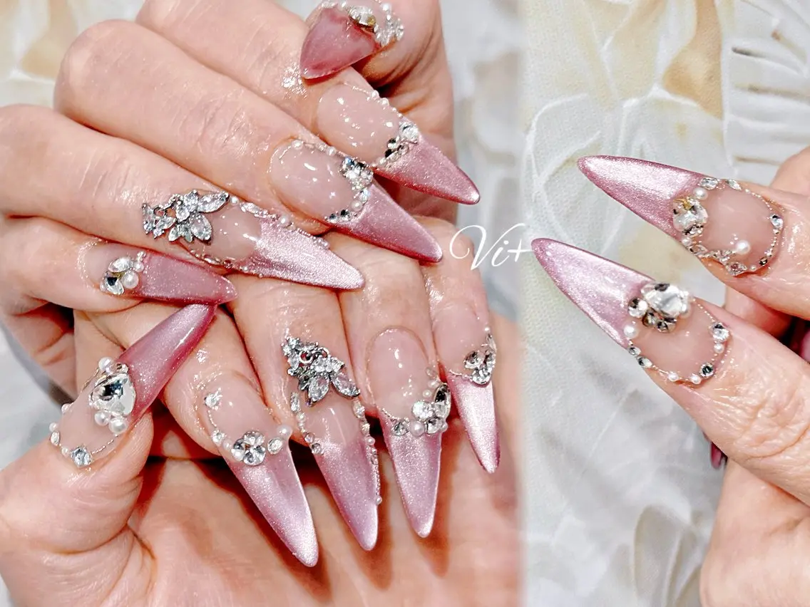 ネイル ハンドネイル ✨Nailsalon Vi+✨のネイルデザイン