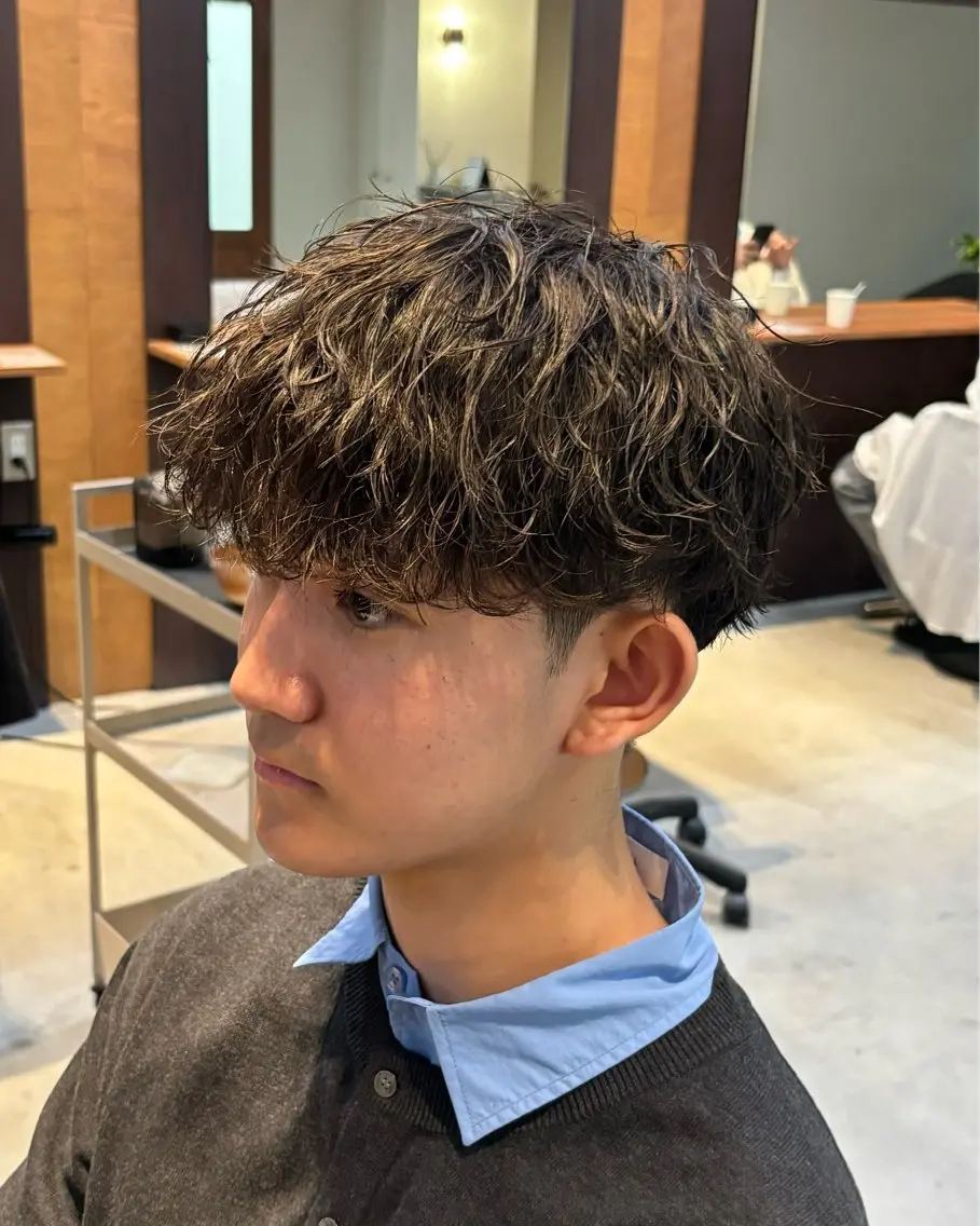 【ミニモ学割限定】メンズカット+特殊パーマ(波巻き、ツイスパ、シャドウパーマ)の写真