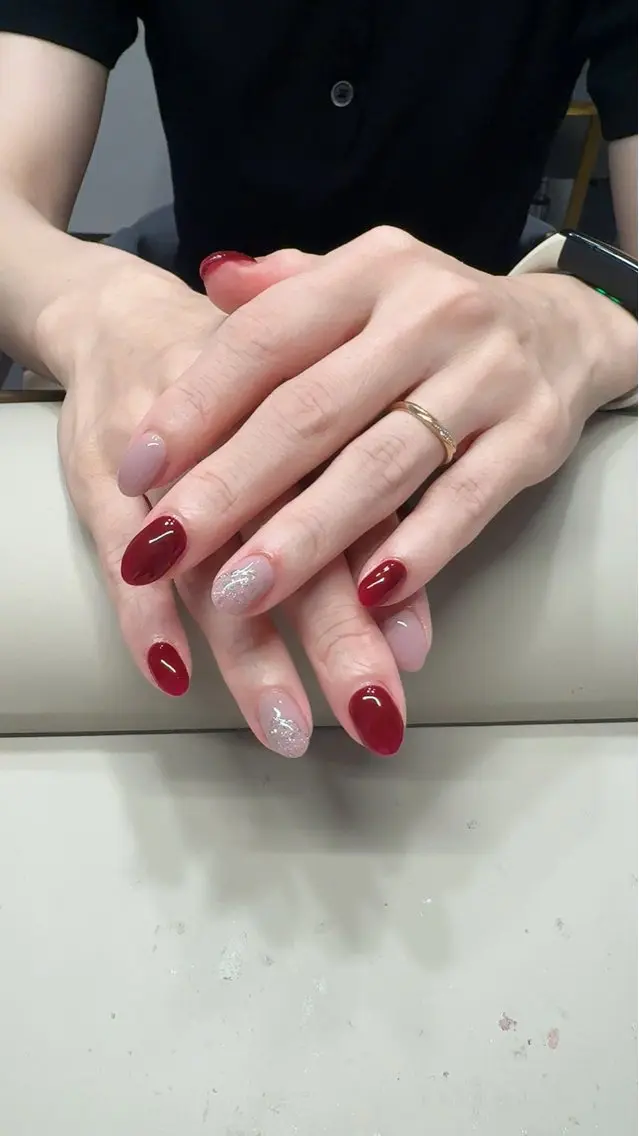 ネイル ハンドネイル ハンドケア 伊藤 仙奈のネイルデザイン