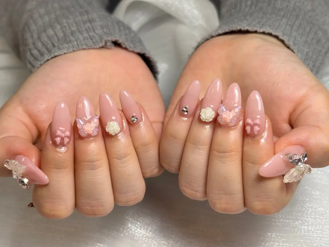 ネイル チークネイル ドット フットネイル フレンチネイル グラデーション MIO NAILのネイルデザイン