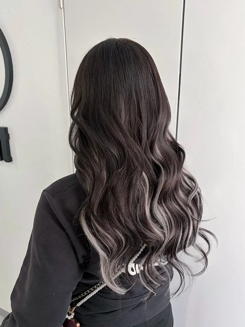 ミディアム カラー カット ヘアカラー エクステ limitみづき🌙 カラーのヘアスタイル