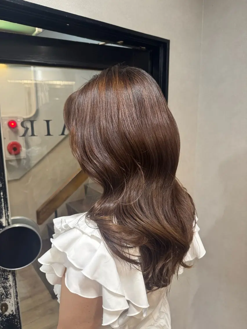 ロング ヘアカラー 西浦 安珠/艶カラーのヘアスタイル