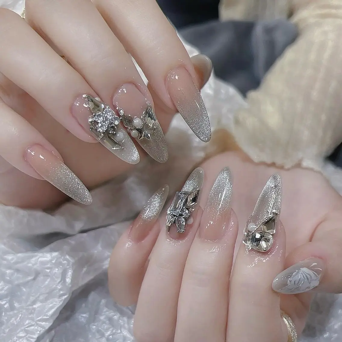 ネイル アートネイル オーロラネイル ブルー チークネイル フットネイル ハンドネイル NICY NAIL 池袋のネイルデザイン