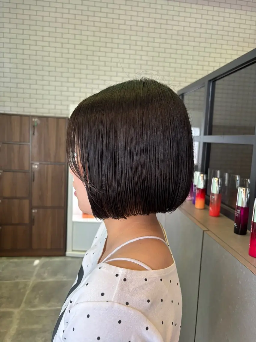 ミディアム ボブ 顔周りカット 小顔カット カット 🫧古田 穂香🫧カットモデルのヘアスタイル