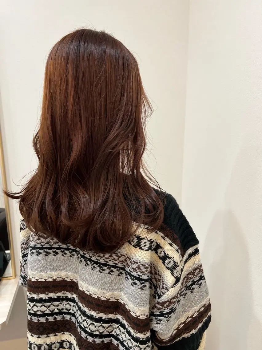 セミロング ヘアカラー トリートメント soelle Hanaのヘアスタイル