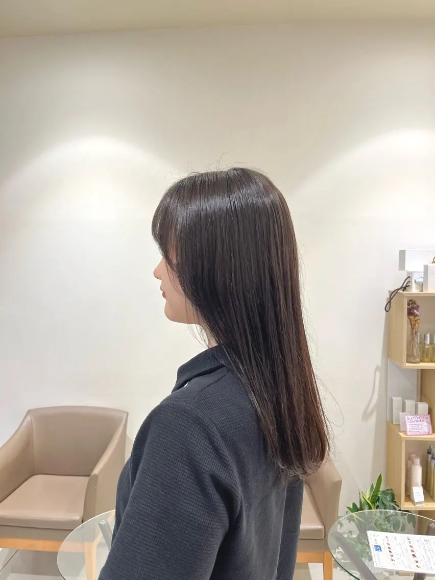 カラー ブリーチ 透明感カラー ブリーチなしカラー ヘッドスパ レイヤーボブ/ 縮毛矯正/チホリのヘアスタイル