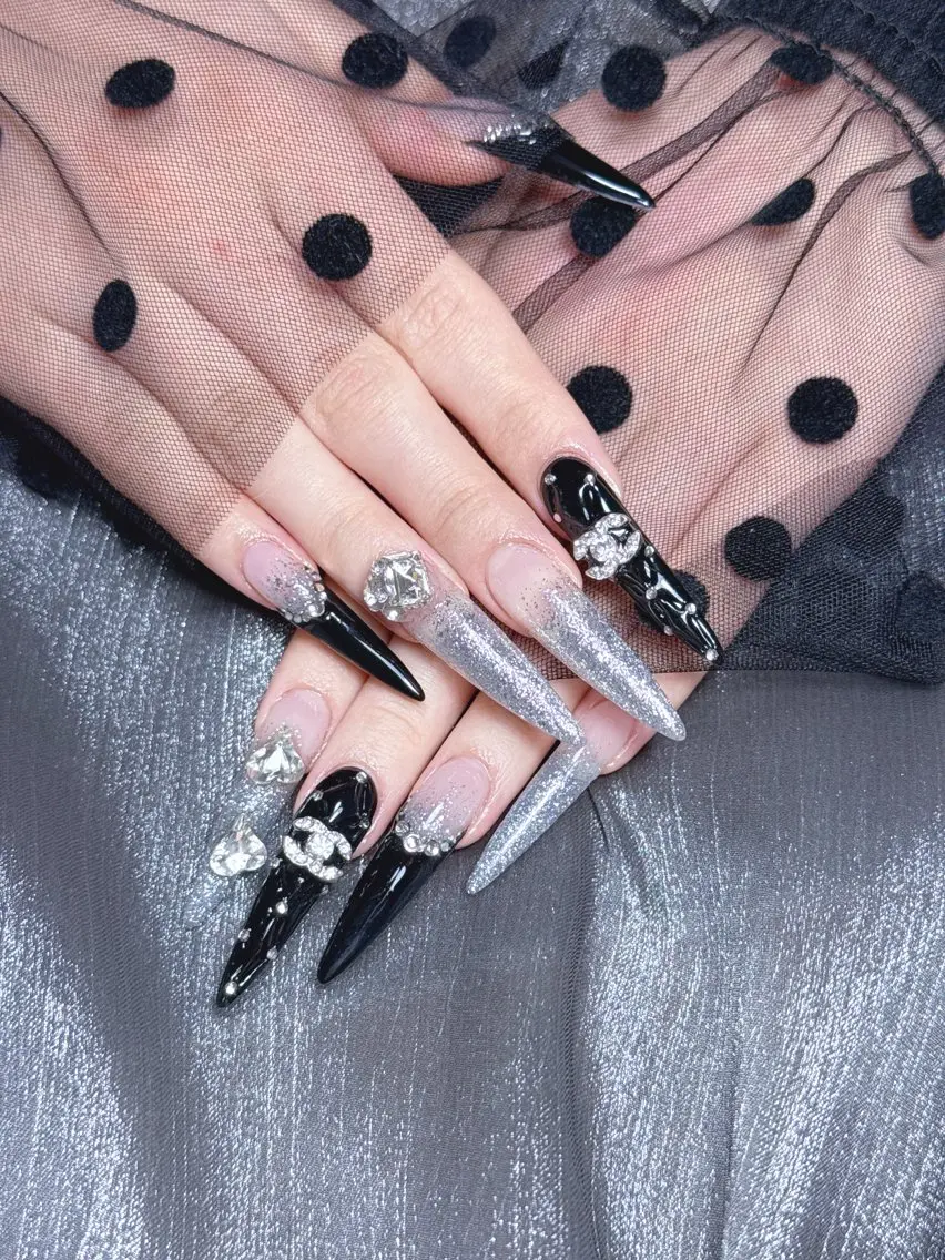 ネイル W·mai nail 関内のネイルデザイン