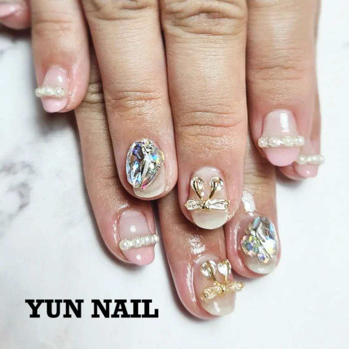 ネイル 🍭Yun nail hyejin🌸のネイルデザイン