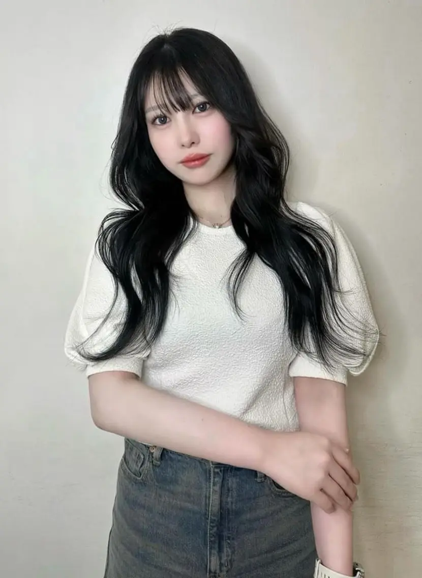 ロング 韓国風ヘア レイヤーカット 近藤 美有のヘアスタイル