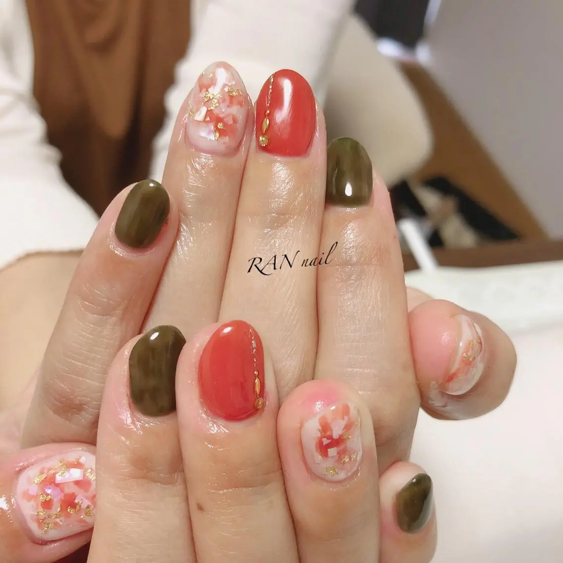 ネイル フットネイル キラキラネイル ニュアンスネイル オフィスネイル 夏ネイル ハンドネイル フットネイル RAN nailのネイルデザイン