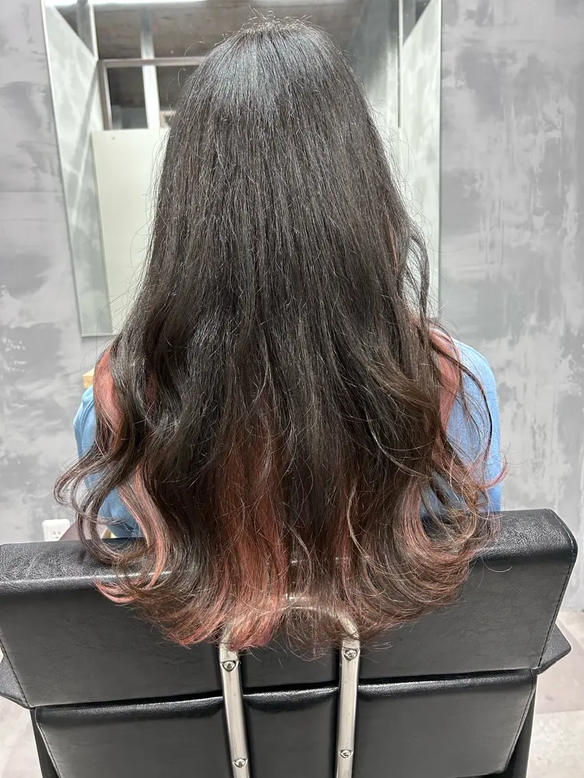 ロング カラー ヘアアレンジ ブリーチ ケアブリーチ ピンクカラー ロング ヘアカラー トリートメント newi赤羽 ✂️KEN✂️のヘアスタイル