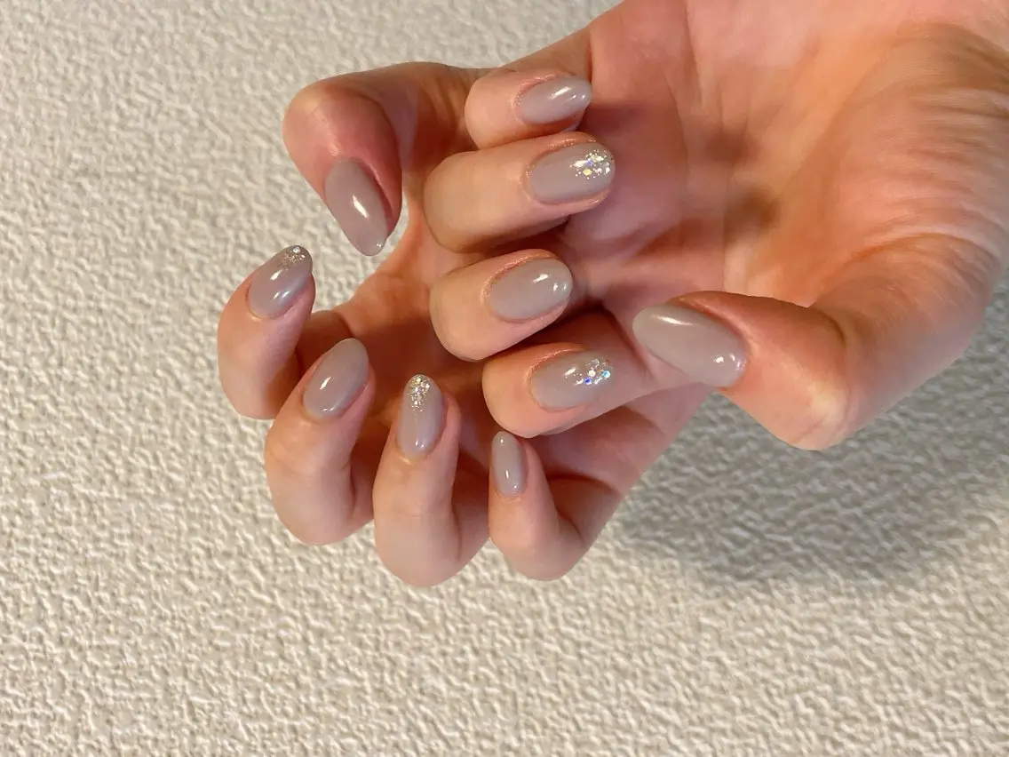 ネイル オーロラネイル フラワーネイル フットネイル フレンチネイル ジェルネイル ハンドネイル mogunail &blowのネイルデザイン