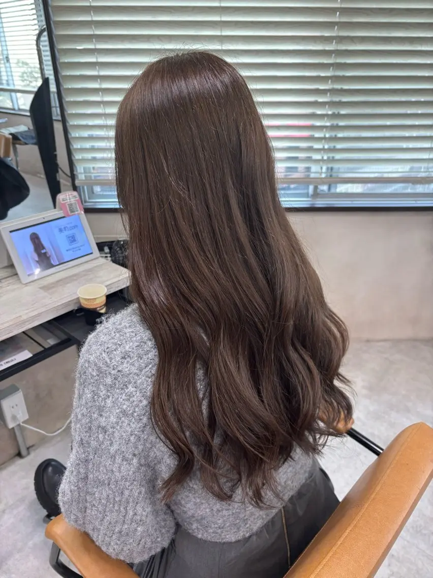 ロング カラー ヘアカラー トリートメント 🐈‍⬛Namie 🐈‍⬛のヘアスタイル