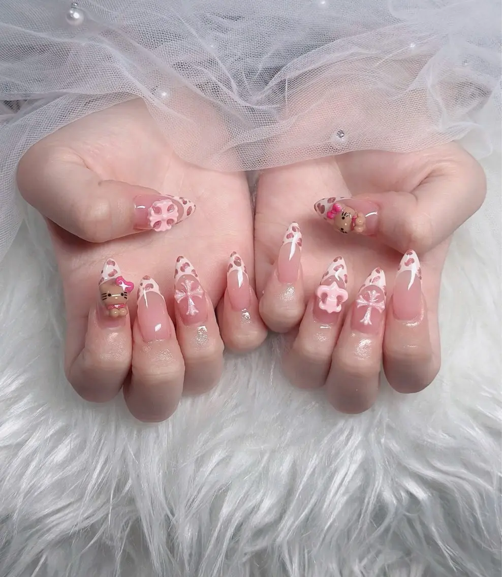 ネイル オーロラネイル フレンチネイル ジェルネイル ハロウィン 韓国ネイル ハンドネイル neco H.babynailのネイルデザイン
