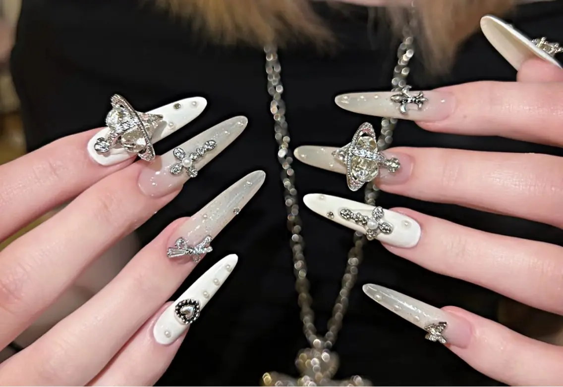 ネイル ハンドネイル D-BEAUTY Nailsalonのネイルデザイン