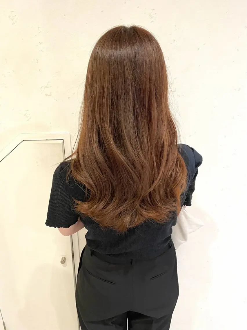 セミロング カラー ヘアカラー トリートメント 🩵ナチュラルカラー 🩵モモのヘアスタイル