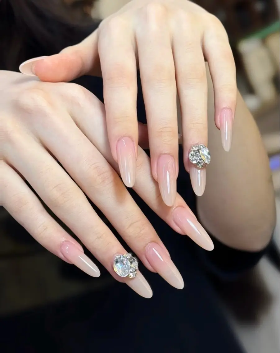 ネイル ハンドネイル Dione Nail きよみのネイルデザイン