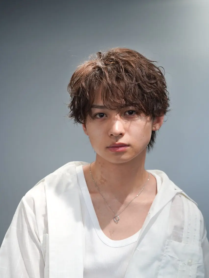 メンズ メンズパーマ 波巻きパーマ fifth リュウセイのヘアスタイル