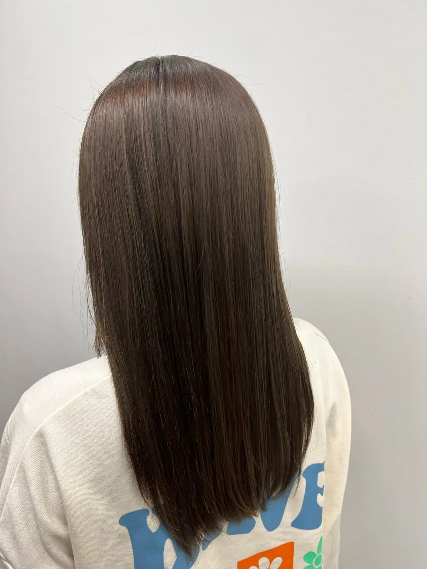 ロング カラー イルミナカラー 産休の為お休みです! 小島凜のヘアスタイル