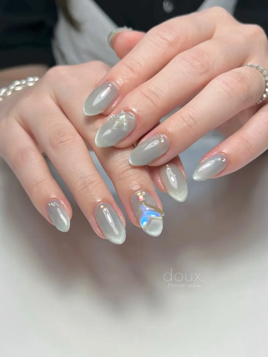 ネイル マグネットネイル doux. nailのネイルデザイン