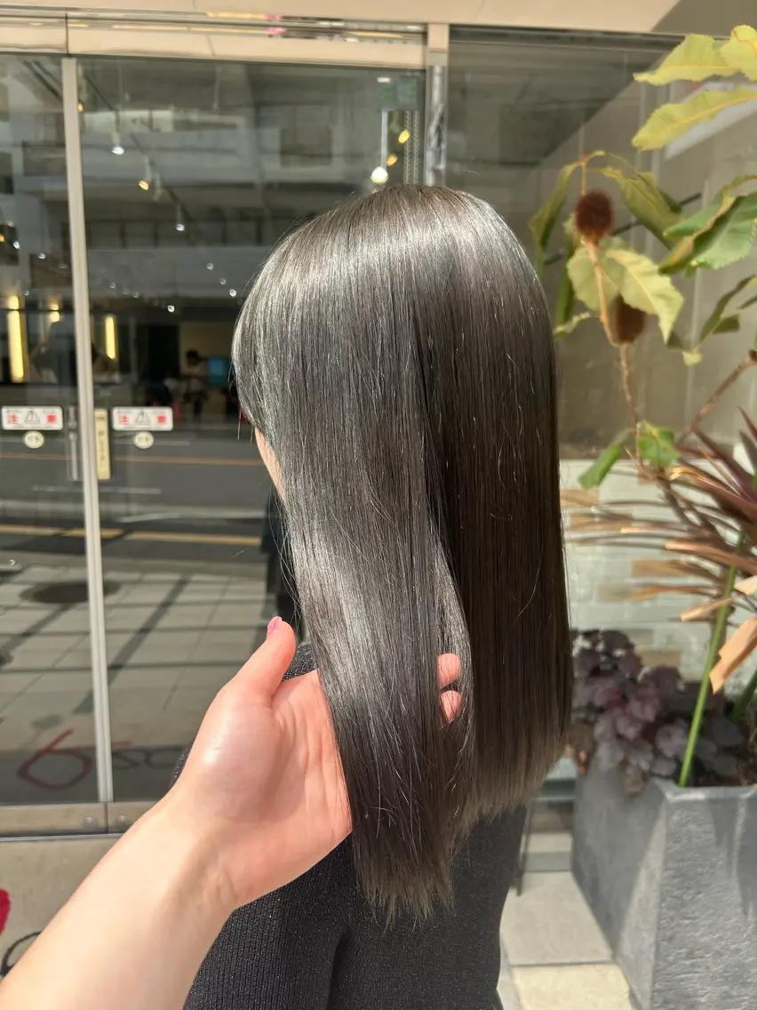 ワンレングスカット＋カラー（ファッションorグレー）🌈の写真