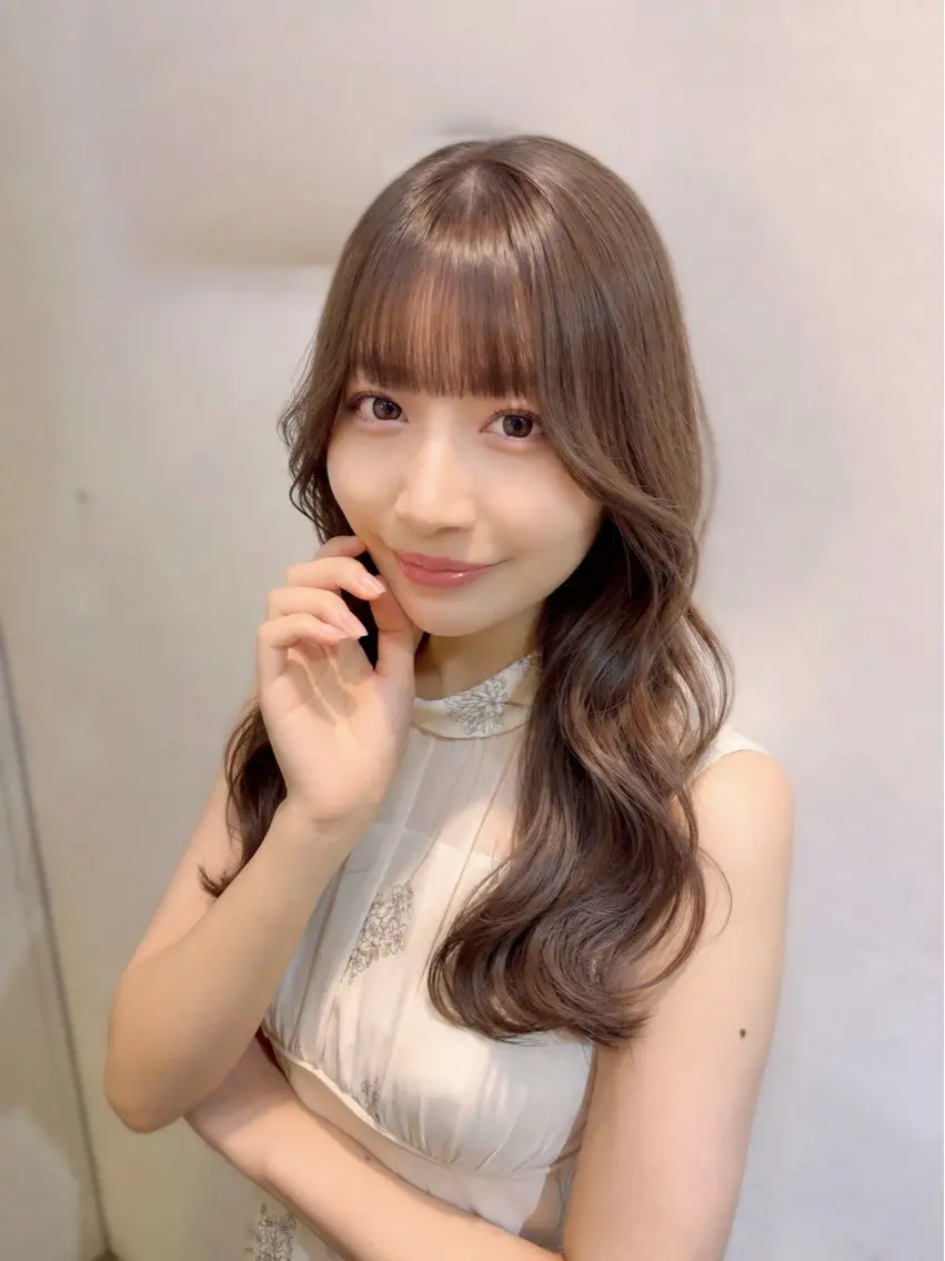 ミディアム カラー 韓国風ヘア 🩵髪質改善🩵 韓国ヘア🩵花澤みりのヘアスタイル