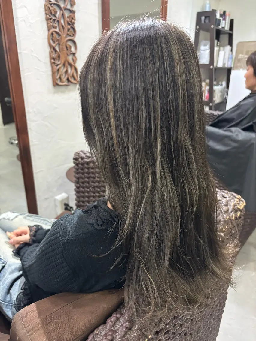 カラー sato harunaのヘアスタイル