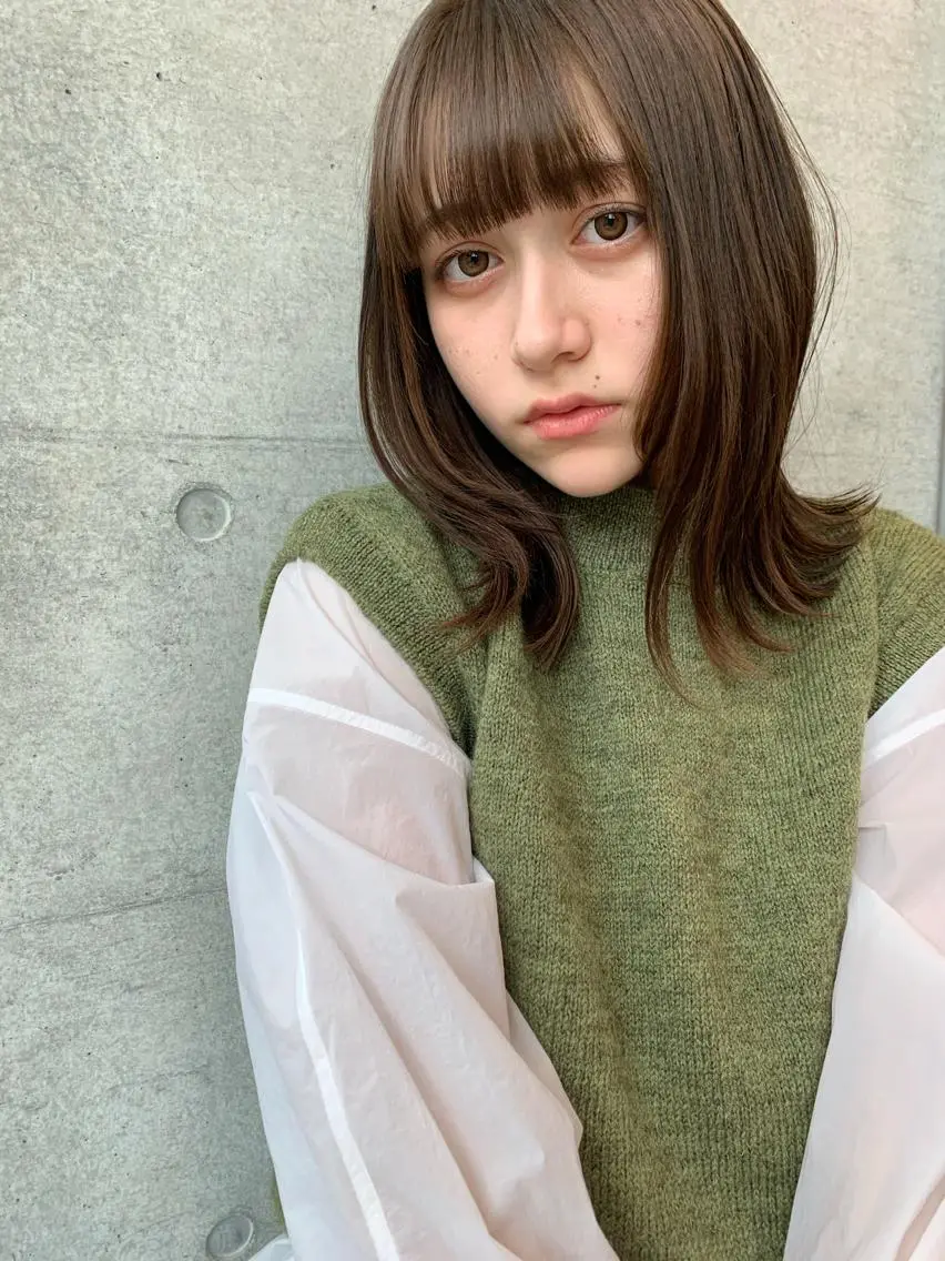 前髪カット➕カラー➕ケアトリートメントの写真