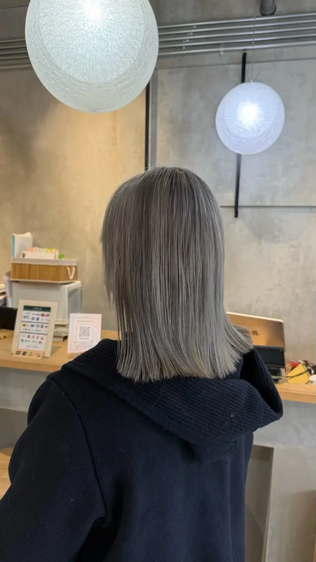 🎗 ケアブリーチ + バイカルテトリートメント 🎗の写真