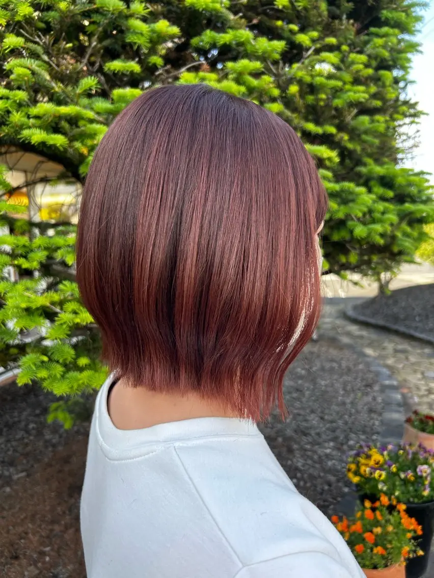 ミディアム ピンクブラウン カット ヘアカラー ヘアルームflat・ Rena🌼ྀིのヘアスタイル