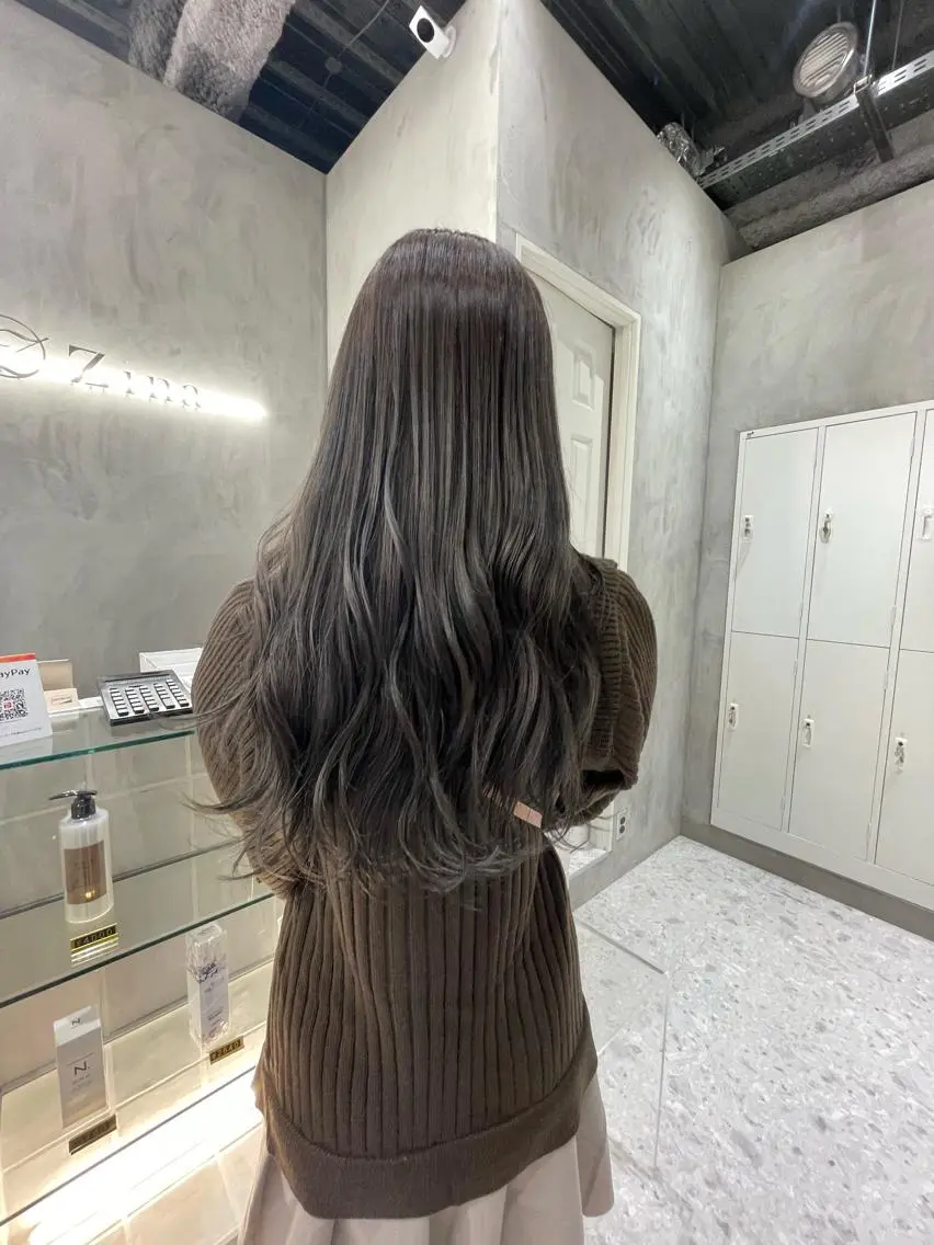 🔔リピート率2位🔔髪質改善コラーゲンInイルミナカラー+ケアカット+3ステップ超音波トリートメント☆の写真