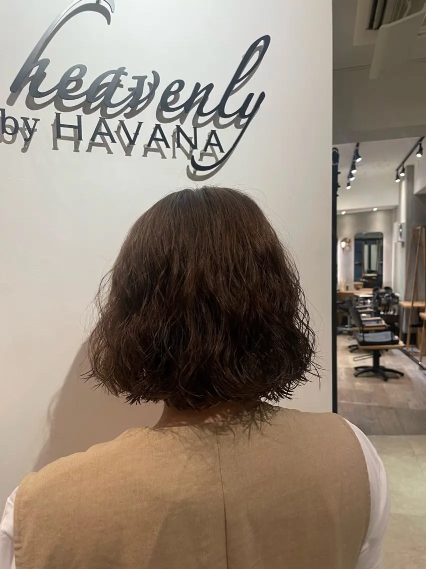 ミディアム カラー パーマ 新宿 /透明感カラー レイヤー/NANAのヘアスタイル