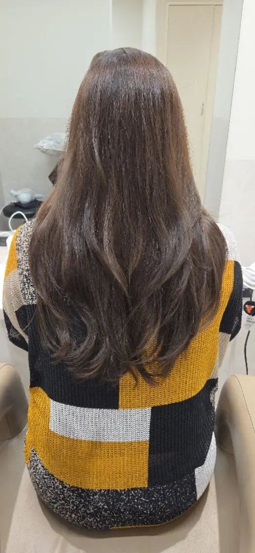 髪質改善パーマモデルの写真