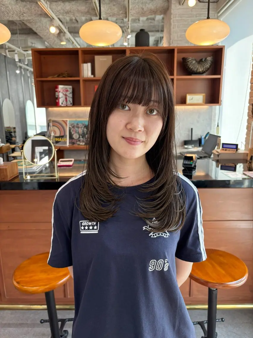 ロング カラー ブラウンカラー オリーブブラウン レイヤーカット カット ヘアカラー 柳坪 まなのヘアスタイル