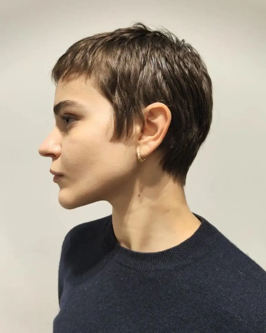 ショート ベリーショート ショートヘア レイヤーカット NERO加藤木麻彩のヘアスタイル