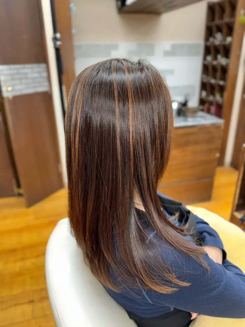 ロング ふくおか なな Toiro 武蔵小杉のヘアスタイル