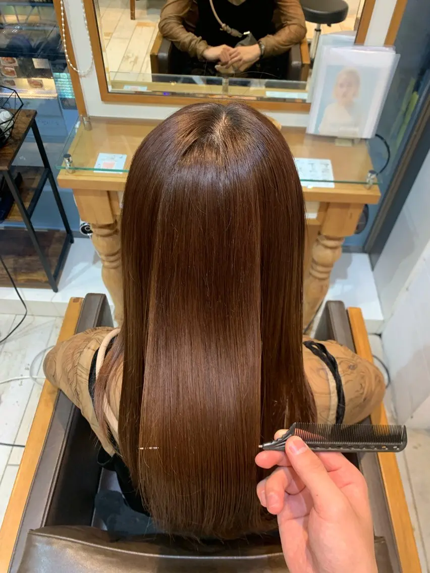 ロング HIDERO/渋谷/ 韓国/顔周りカットのヘアスタイル