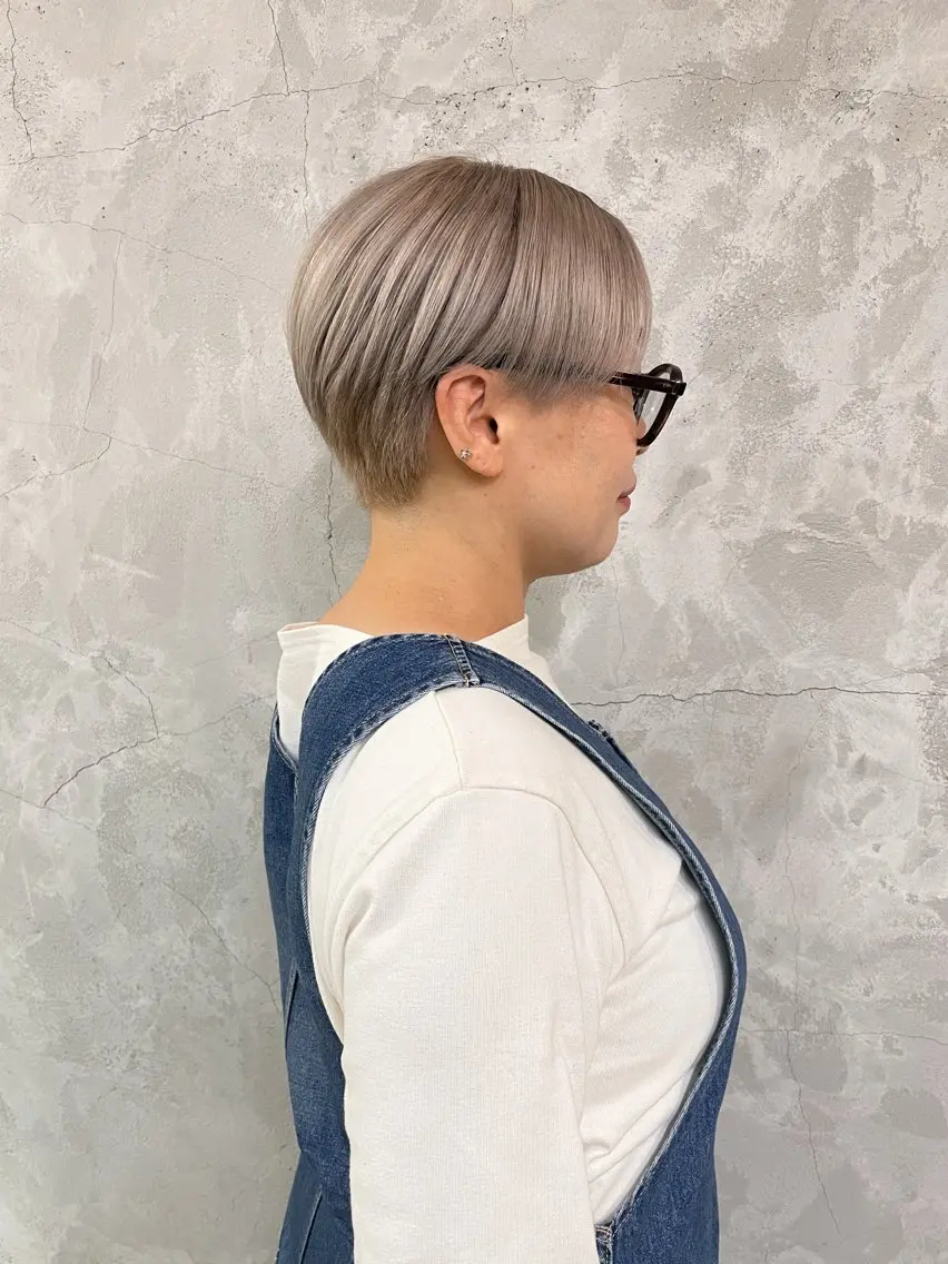 ショート 塚田 沙樹のヘアスタイル