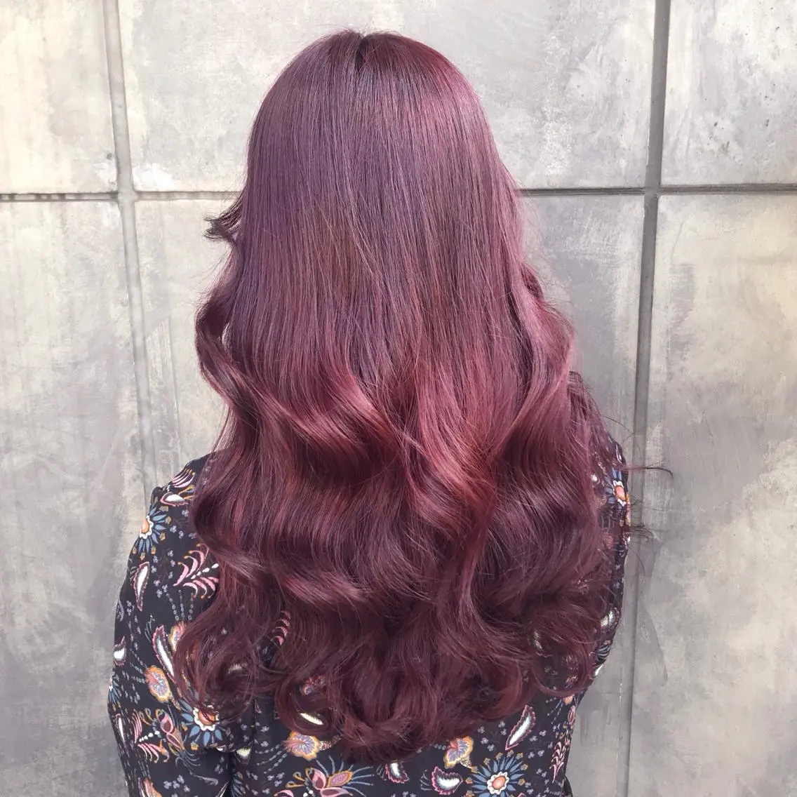 ロング カラー レッドカラー バイオレットカラー ヨシンモリ ムルギョル巻き 韓国風ヘア K-POP好き美容師 🇰🇷Kai.Yのヘアスタイル