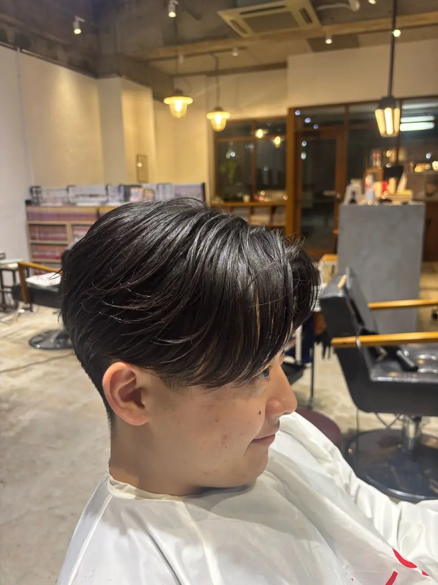パーマ メンズ メンズパーマ ニュアンスパーマ カット パーマ 芳本 拓磨のヘアスタイル
