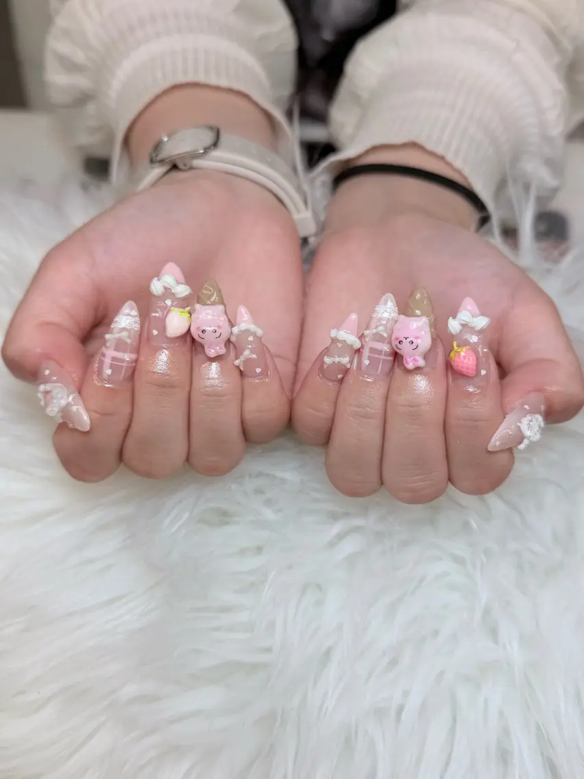 ネイル ハンドネイル Anh Nail 歌舞伎町のネイルデザイン