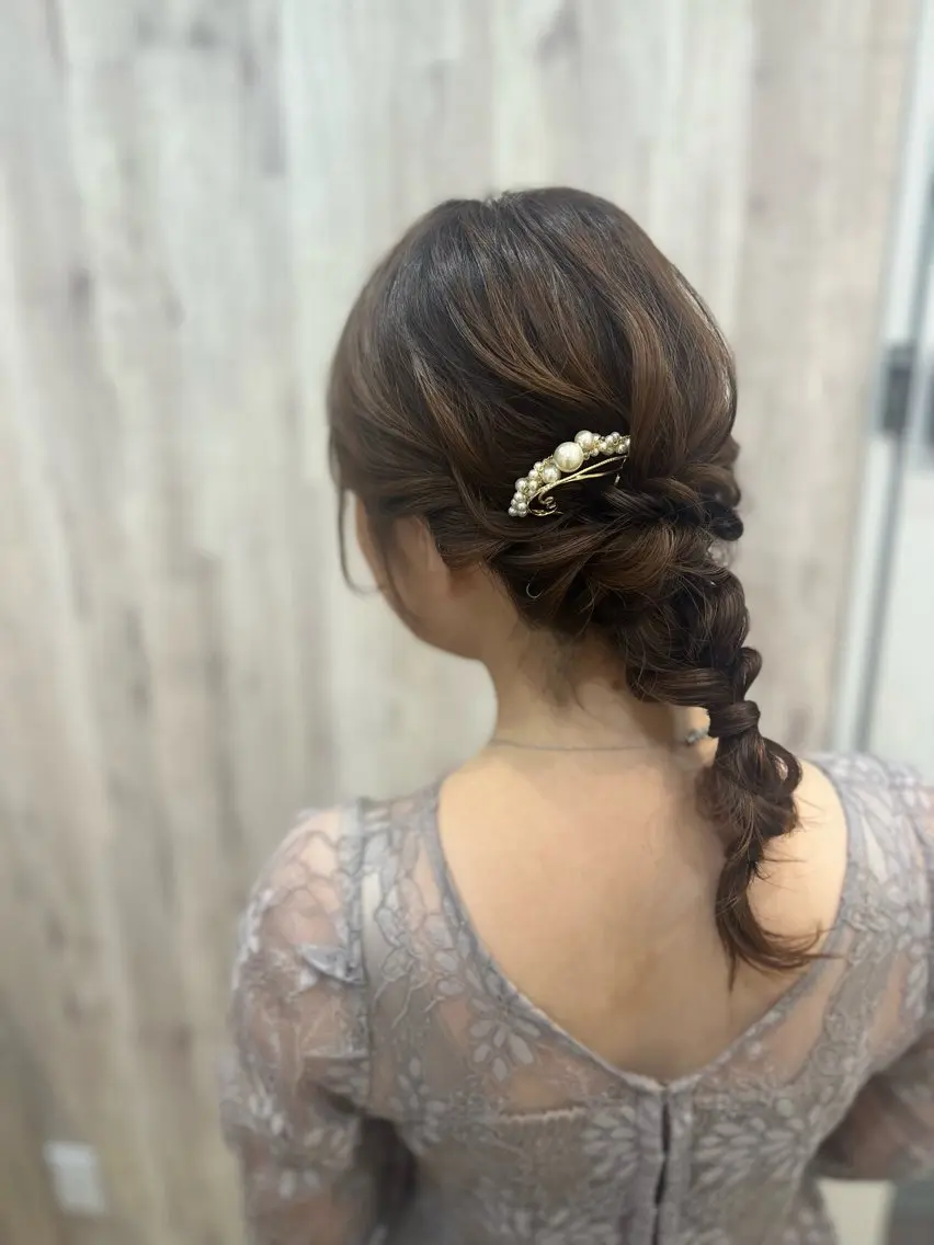 ヘアアレンジ 結婚式・ブライダル ヘアセット ヘアメイクネイリスト hidemi中目黒のヘアスタイル